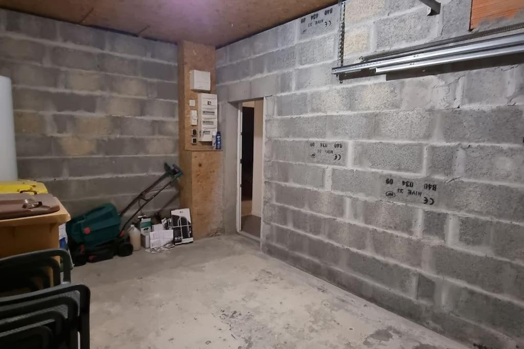 Belle Maison Climatisee Renovee Pac-Man Entre Collegues, Amis, Famille - Barbecue - Netflix - Prime - Baby Foot 50Cts Saint-Seurin-sur-l'Isle Eksteriør billede