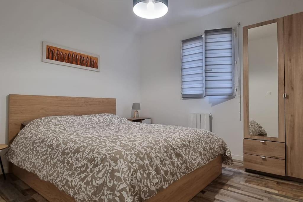 Belle Maison Climatisee Renovee Pac-Man Entre Collegues, Amis, Famille - Barbecue - Netflix - Prime - Baby Foot 50Cts Saint-Seurin-sur-l'Isle Eksteriør billede