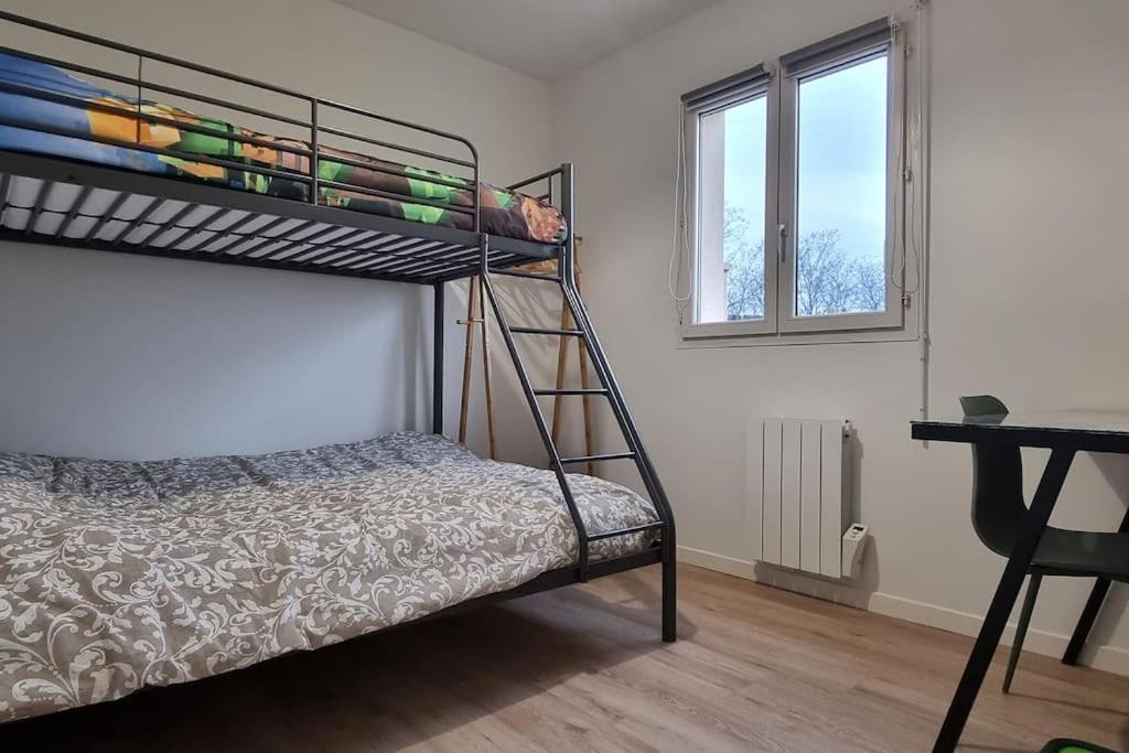 Belle Maison Climatisee Renovee Pac-Man Entre Collegues, Amis, Famille - Barbecue - Netflix - Prime - Baby Foot 50Cts Saint-Seurin-sur-l'Isle Eksteriør billede